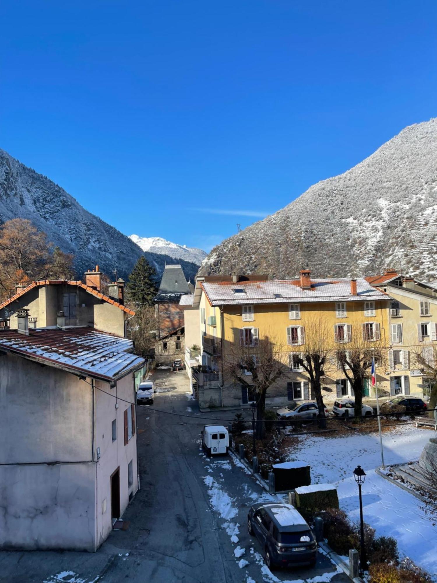 La Montagnette Les Marmottes Studio Maison En Travaux De 10H A 17H Мутье Экстерьер фото